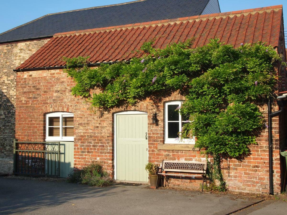 The Stables At Owlett Hall Crowle  ภายนอก รูปภาพ